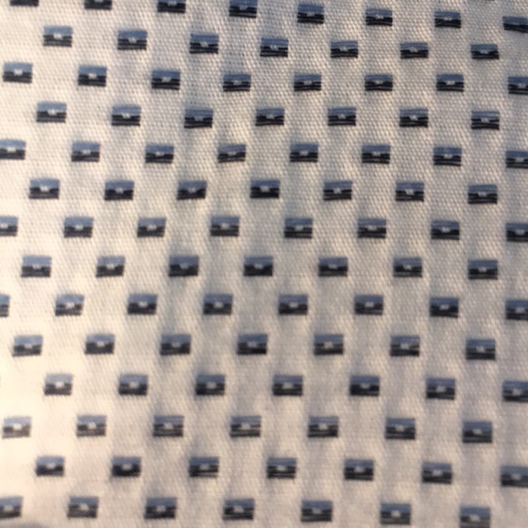 Shirt - Picture 4 of 4